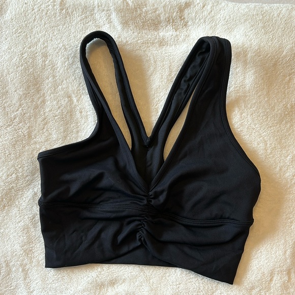 Alo Yoga Bra - Picture 1 of 2